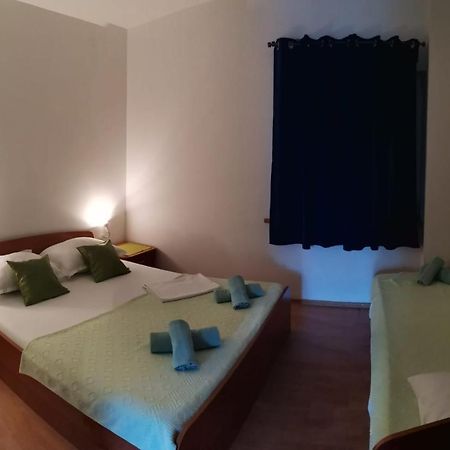 Apartments Sretna Gradac  Kültér fotó
