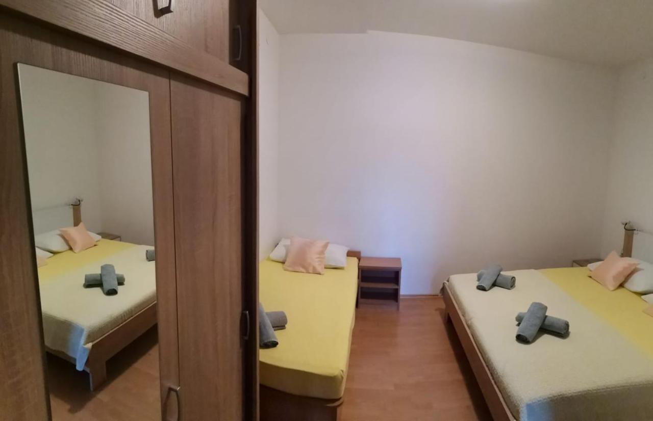 Apartments Sretna Gradac  Kültér fotó